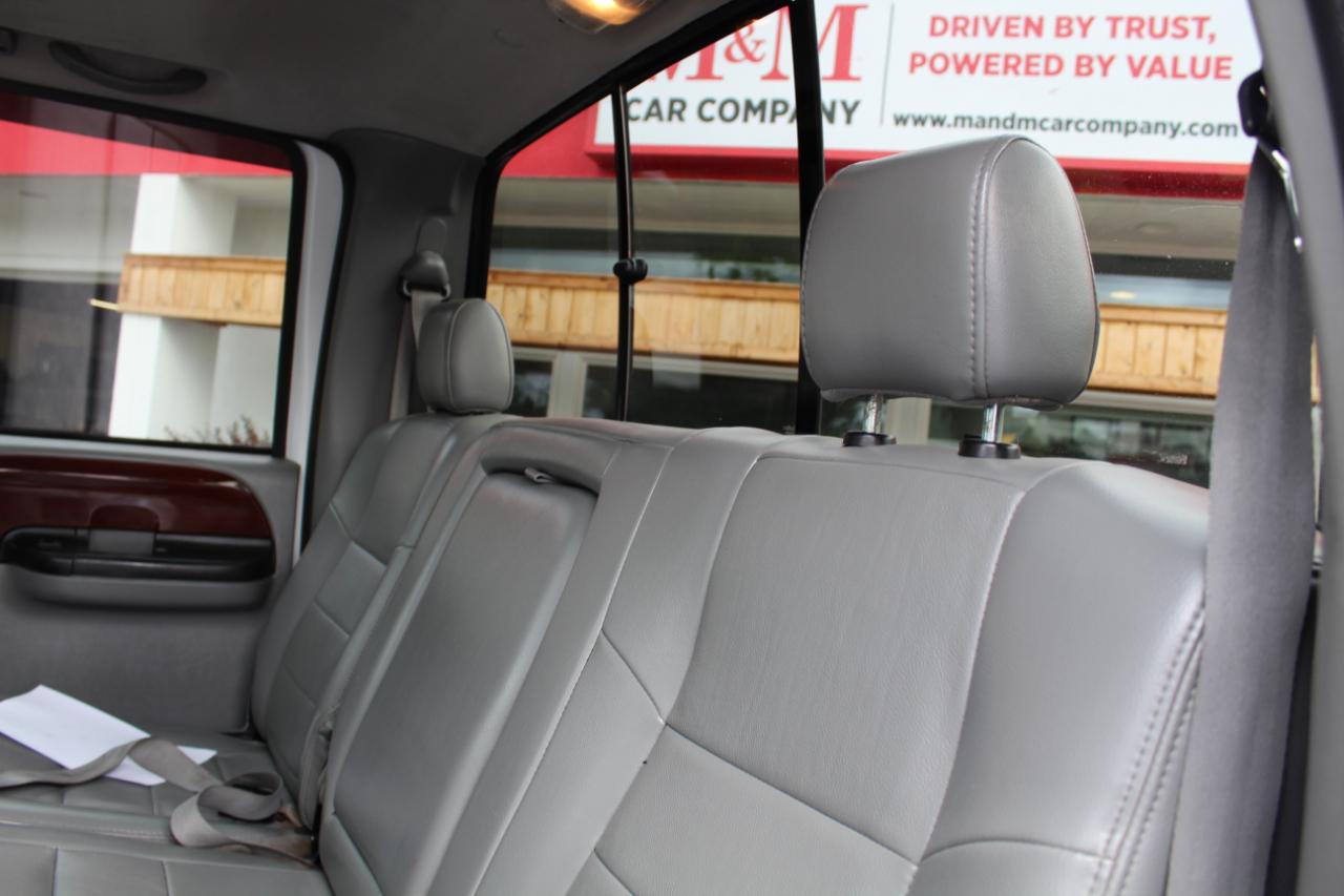 Ford Super Duty F-250 4WD Crew Cab 156" Lariat 2007