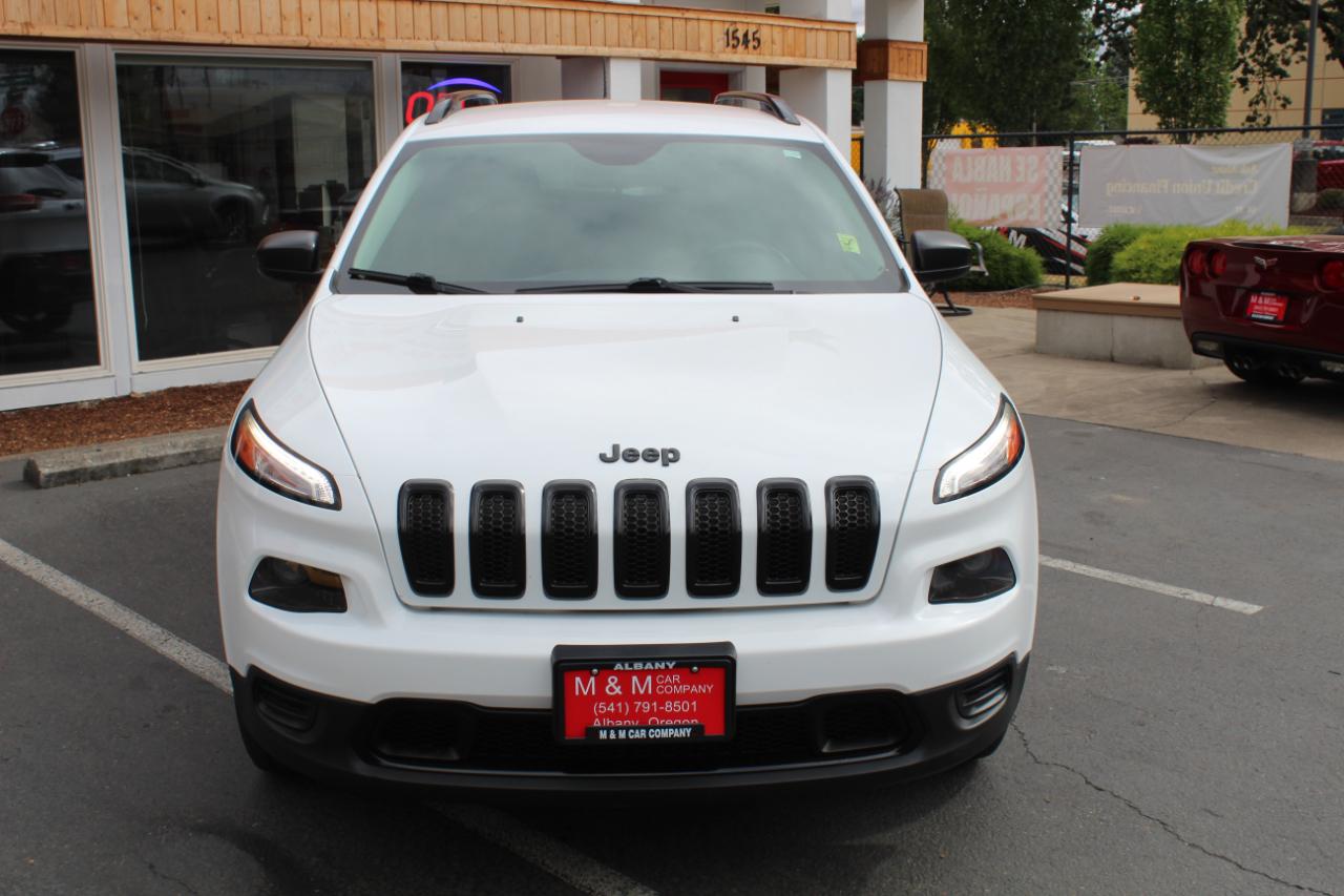 Jeep Cherokee 4WD 4dr Altitude 2016