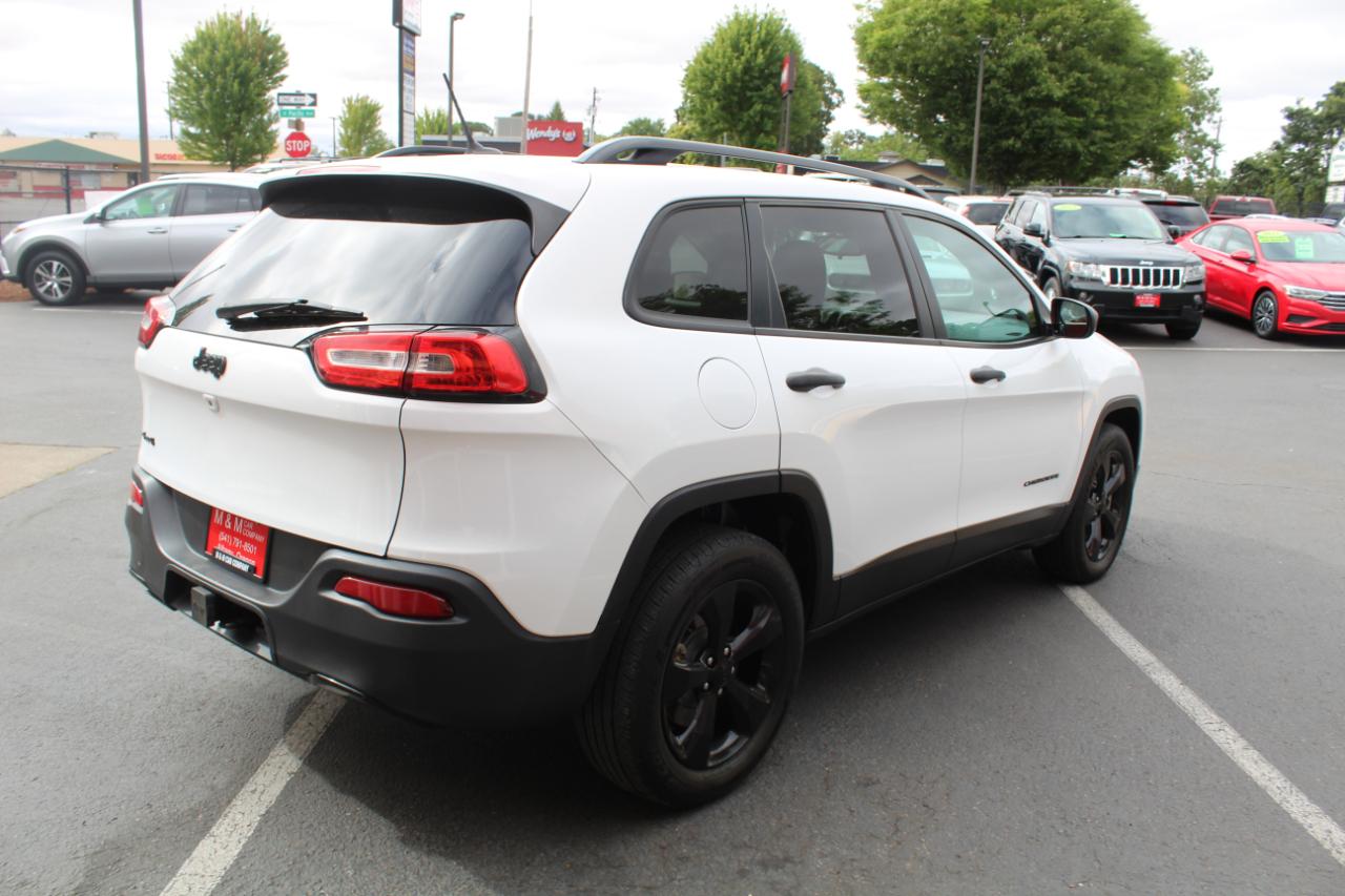 Jeep Cherokee 4WD 4dr Altitude 2016