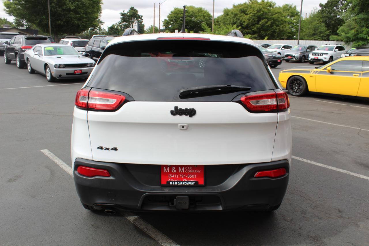 Jeep Cherokee 4WD 4dr Altitude 2016