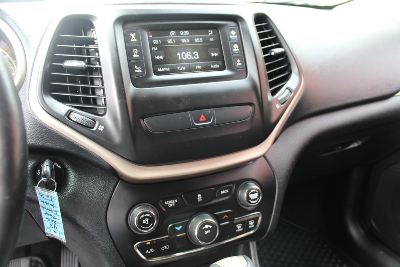 Jeep Cherokee 4WD 4dr Altitude 2016