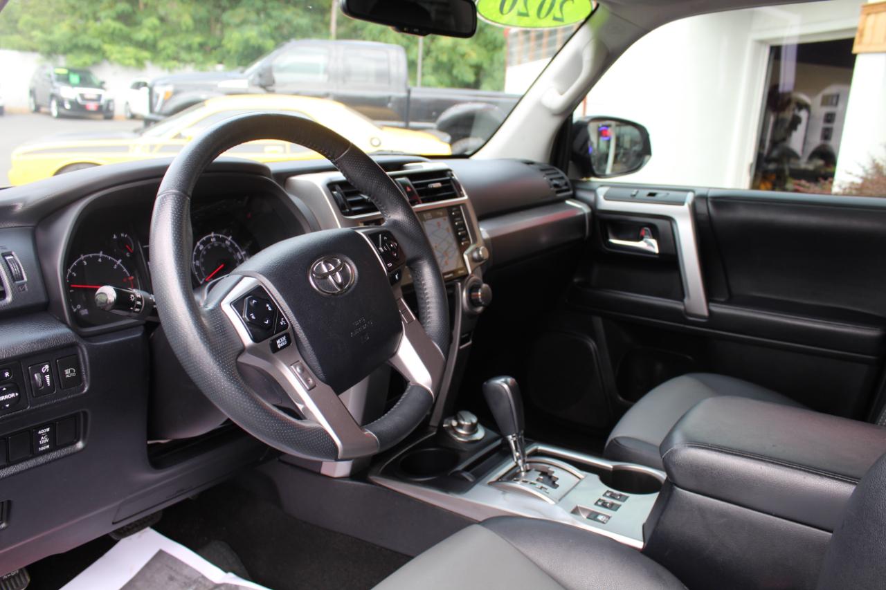 Toyota 4Runner SR5 Premium 4WD 2020