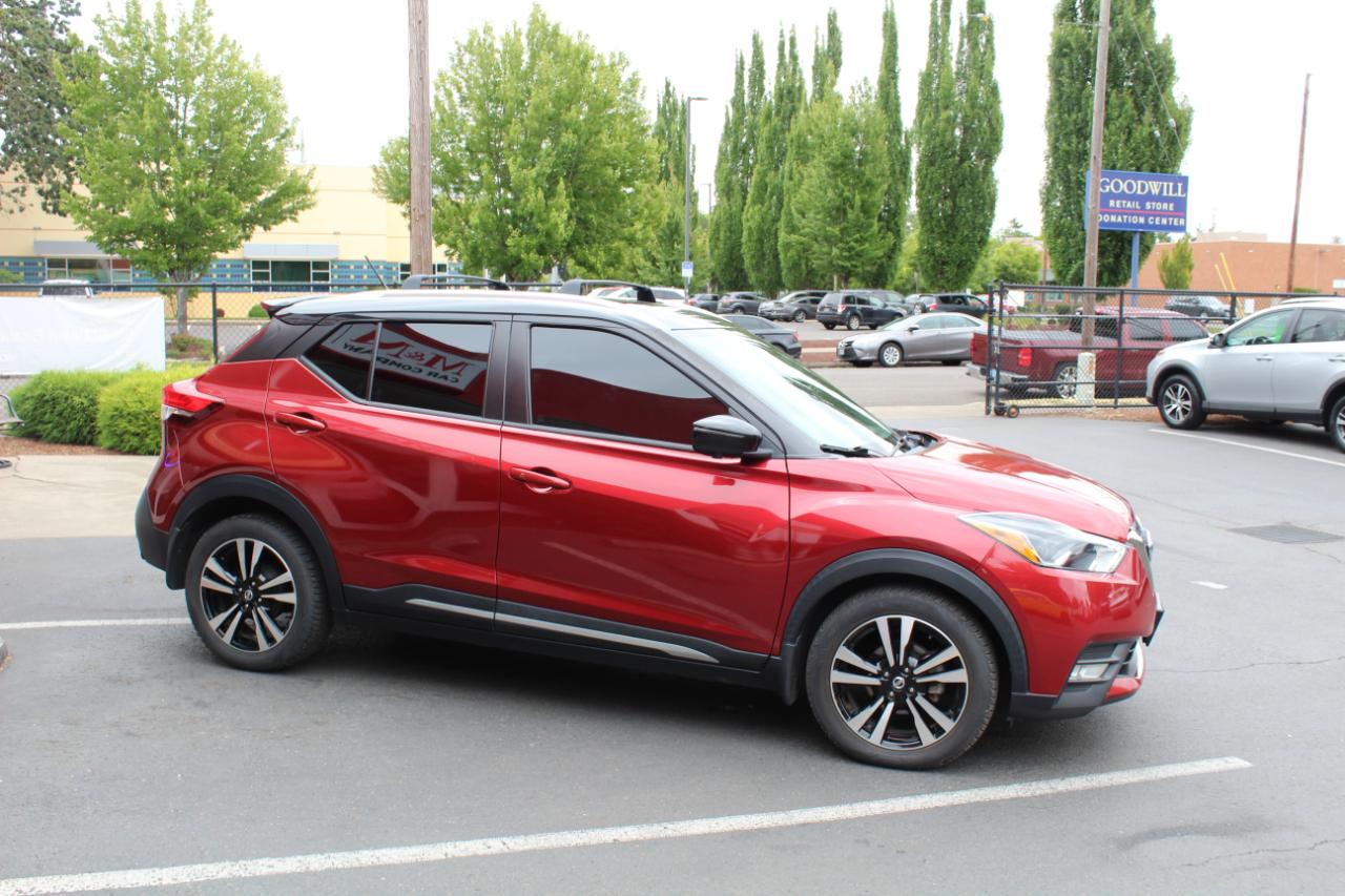 Nissan Kicks  2020