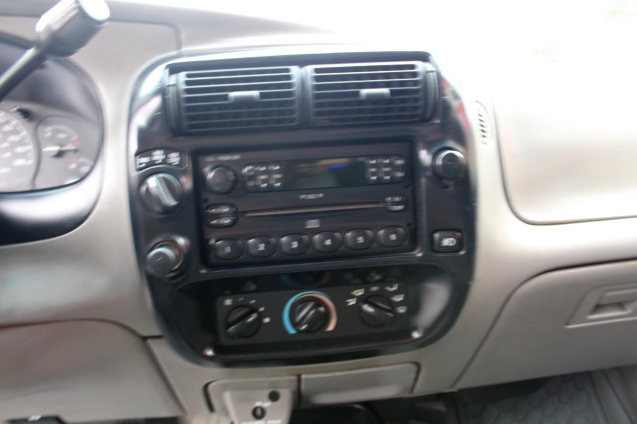 Ford Ranger Reg Cab 112" WB SPLASH 4WD 1998
