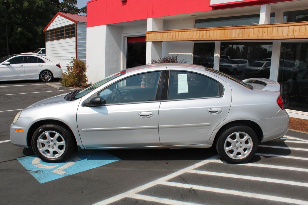 Dodge Neon 4dr Sdn SXT 2005
