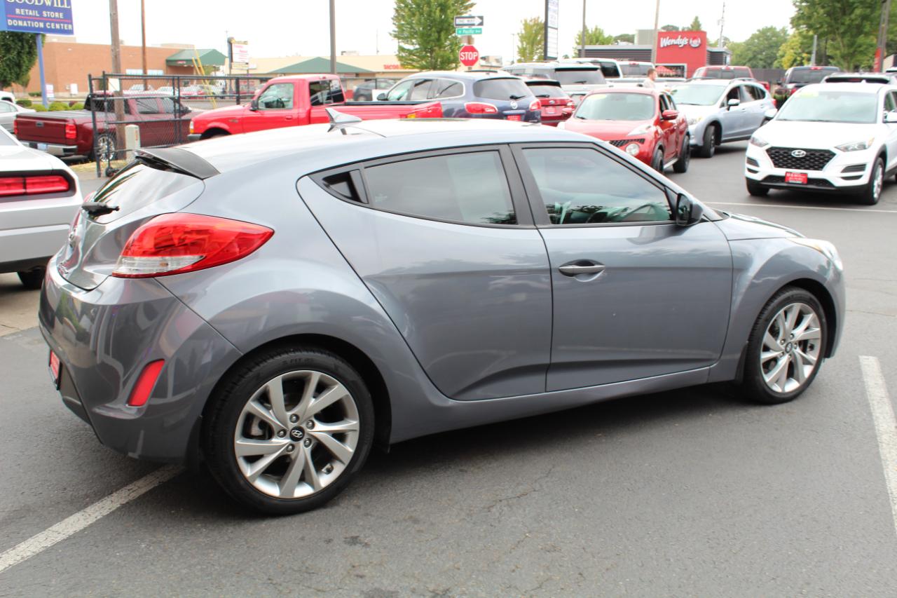 Hyundai Veloster 3dr Cpe Auto 2016