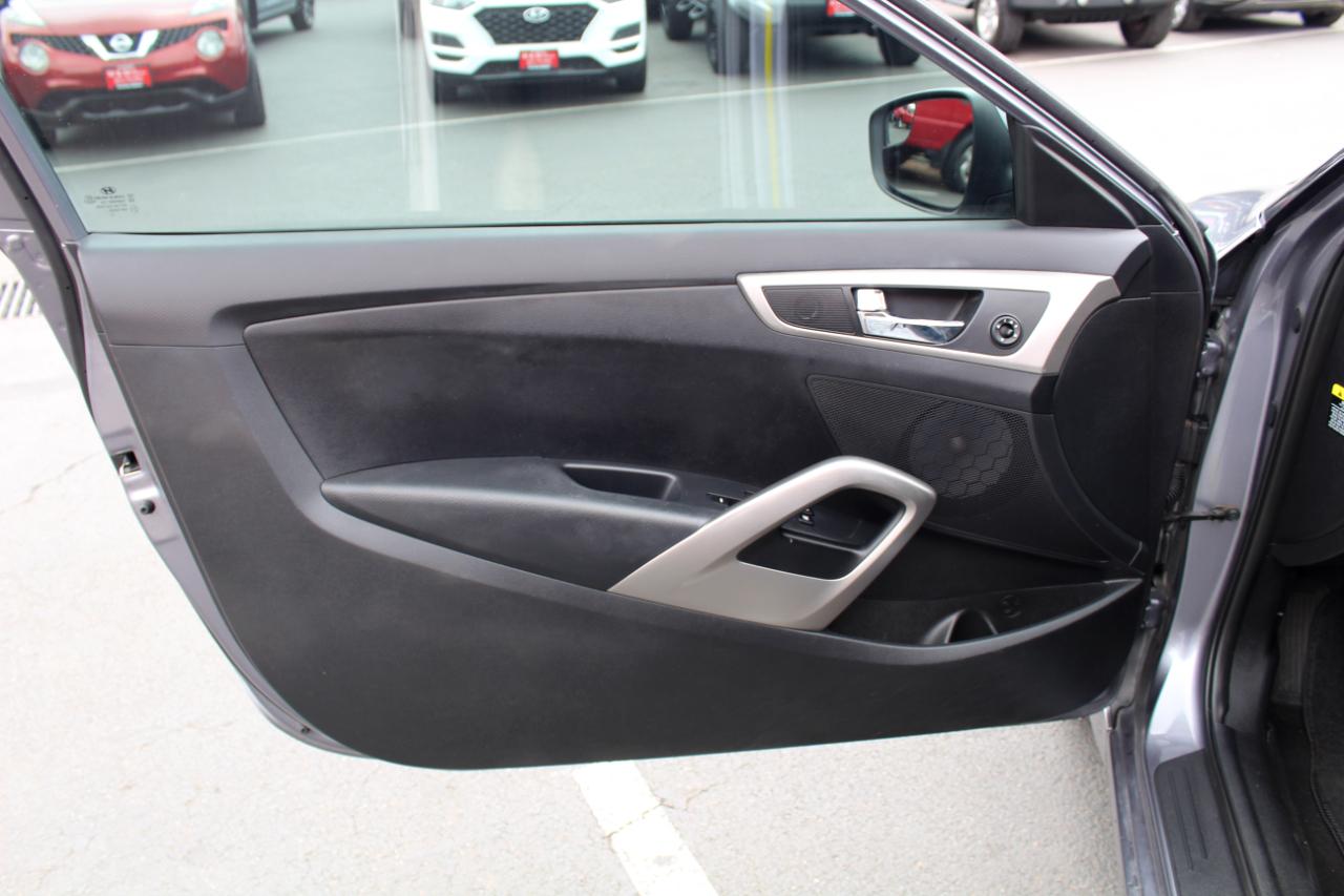 Hyundai Veloster 3dr Cpe Auto 2016