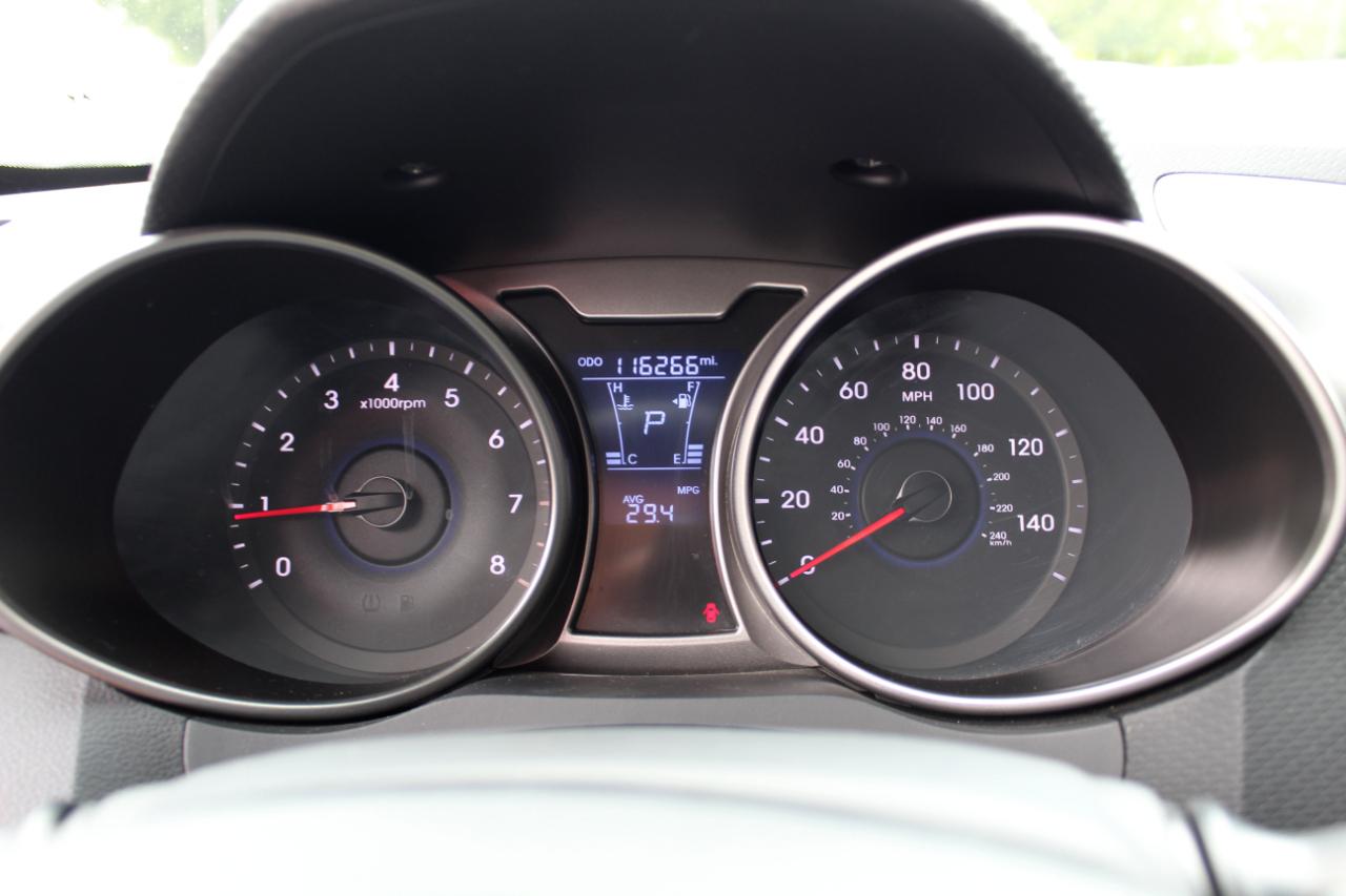 Hyundai Veloster 3dr Cpe Auto 2016