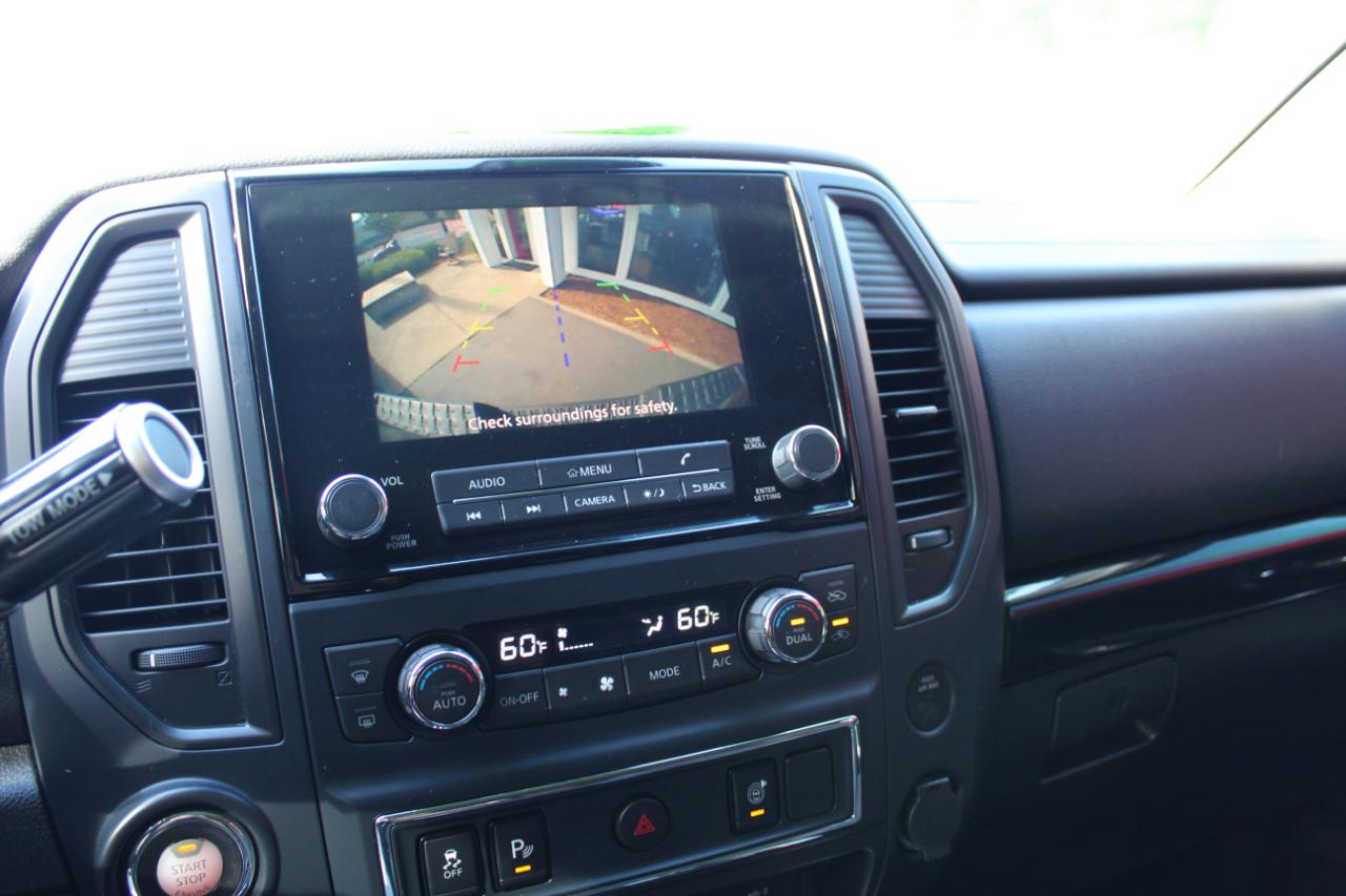 Nissan Titan 4x4 Crew Cab SV 2023