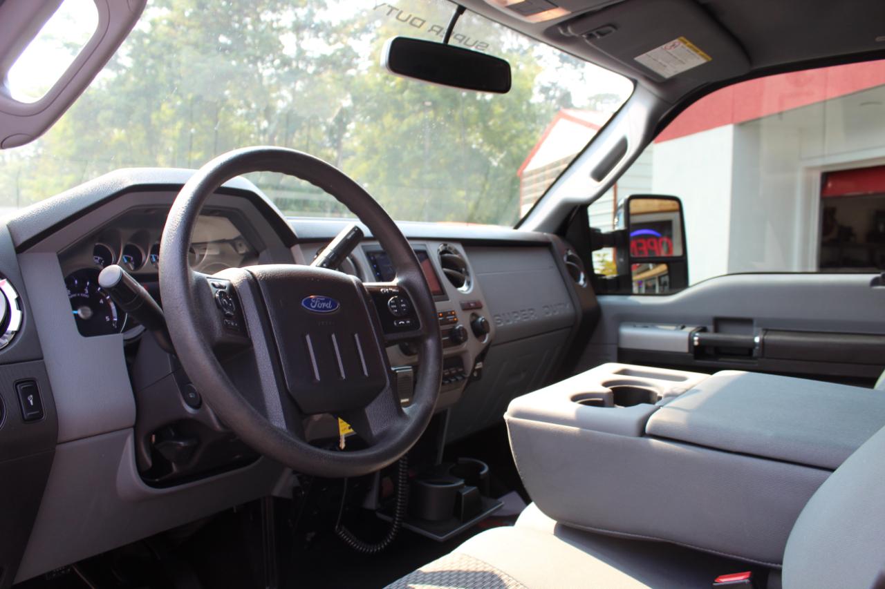 Ford Super Duty F-350 SRW 4WD Crew Cab 172" XLT 2015