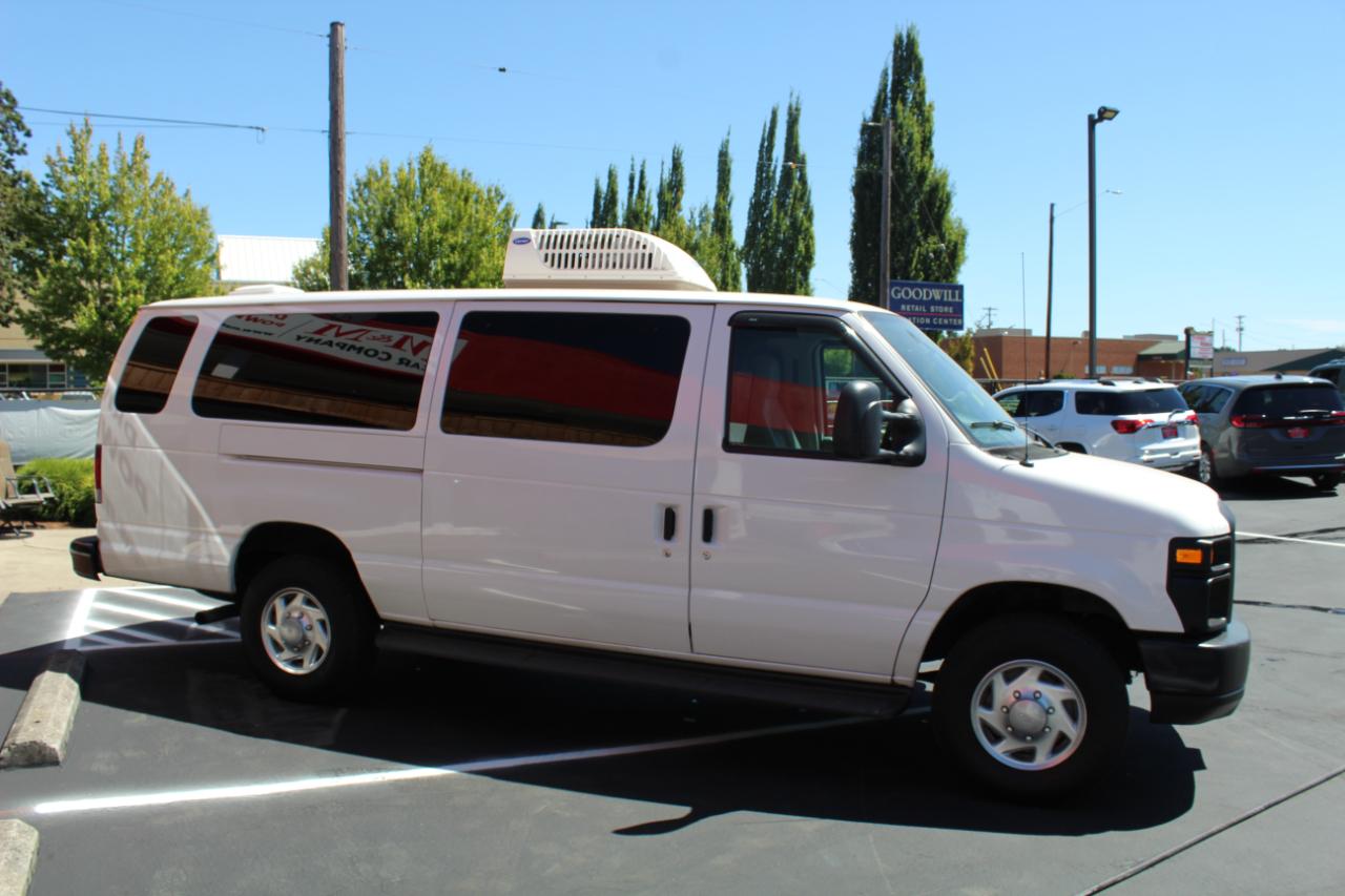 Ford Econoline Cargo Van E-350 Super Duty Ext Recreational 2009