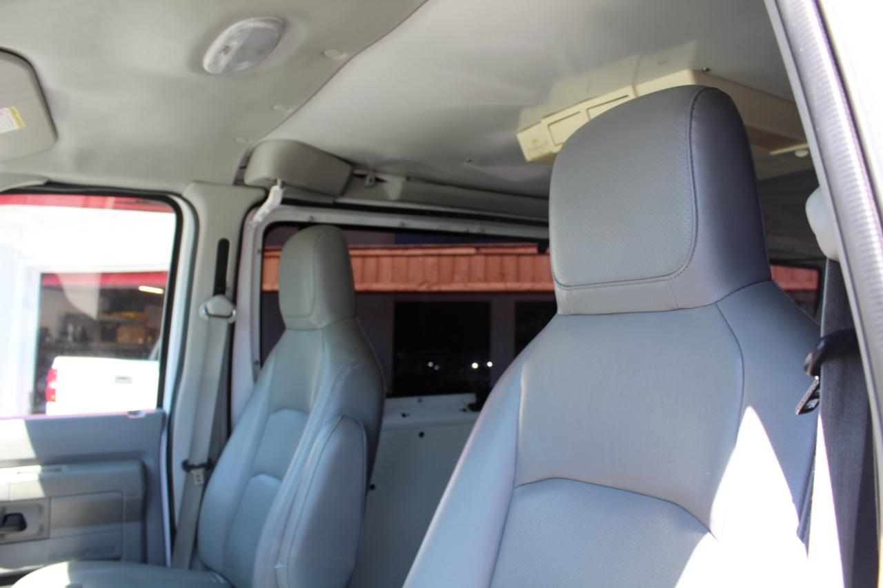 Ford Econoline Cargo Van E-350 Super Duty Ext Recreational 2009