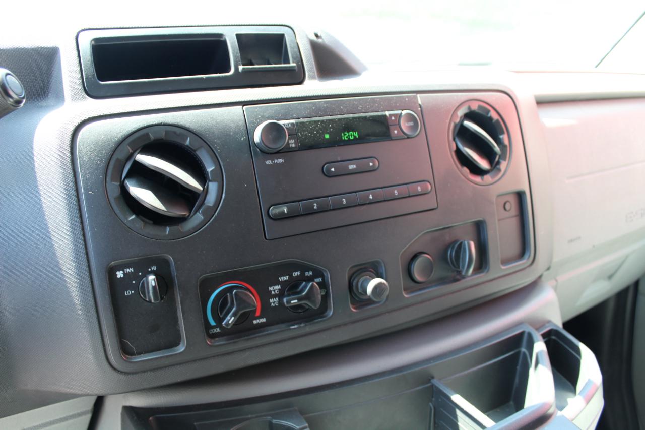 Ford Econoline Cargo Van E-350 Super Duty Ext Recreational 2009