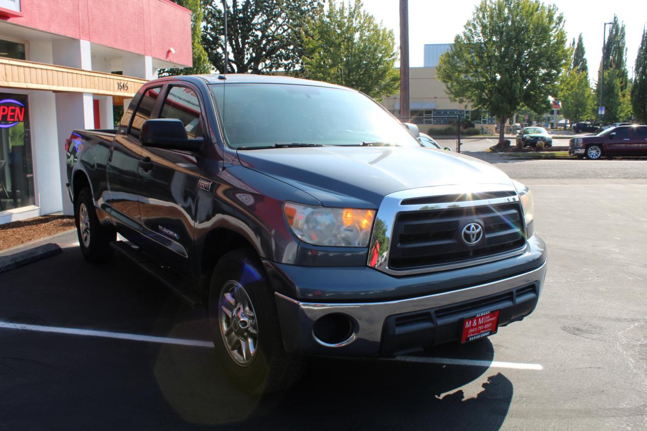 Toyota Tundra 2WD Truck Dbl 5.7L V8 6-Spd AT (Natl) 2010
