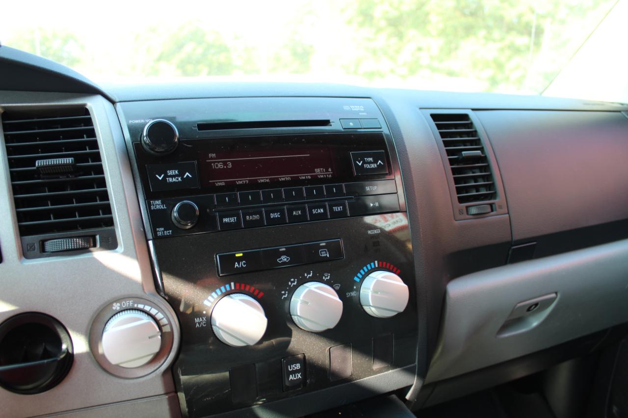 Toyota Tundra 2WD Truck Dbl 5.7L V8 6-Spd AT (Natl) 2010