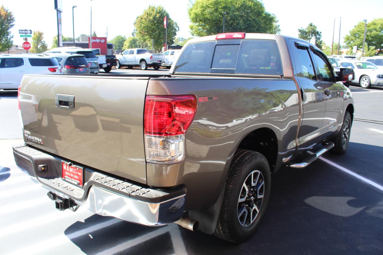 Toyota Tundra 2WD Truck Dbl 4.6L V8 6-Spd AT (Natl) 2010