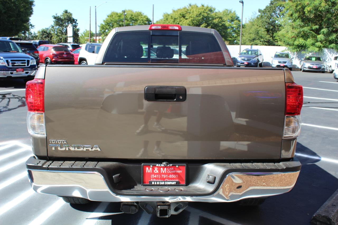 Toyota Tundra 2WD Truck Dbl 4.6L V8 6-Spd AT (Natl) 2010