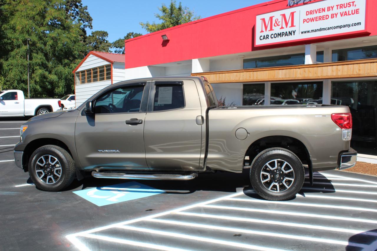 Toyota Tundra 2WD Truck Dbl 4.6L V8 6-Spd AT (Natl) 2010