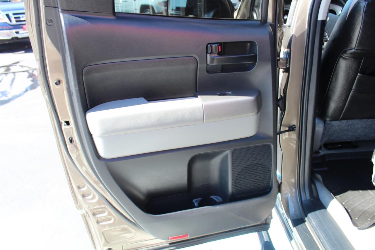 Toyota Tundra 2WD Truck Dbl 4.6L V8 6-Spd AT (Natl) 2010