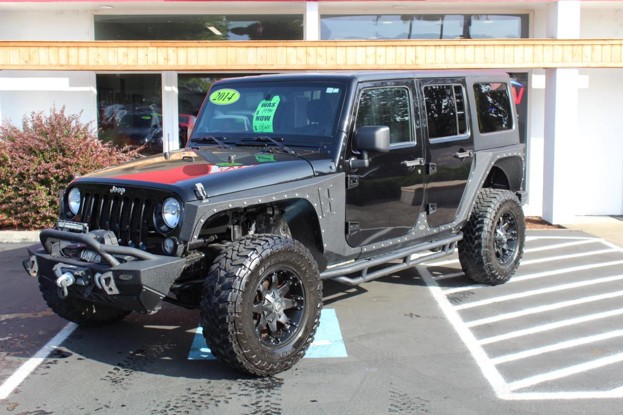 Jeep Wrangler Unlimited 4WD 4dr Sahara 2014