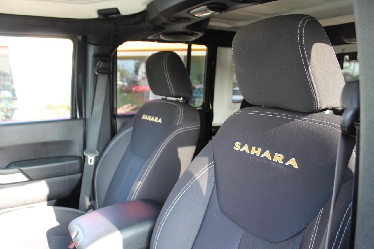 Jeep Wrangler Unlimited 4WD 4dr Sahara 2014