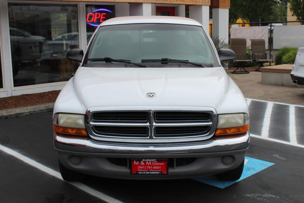 Dodge Dakota Club Cab 131" WB Sport 2000