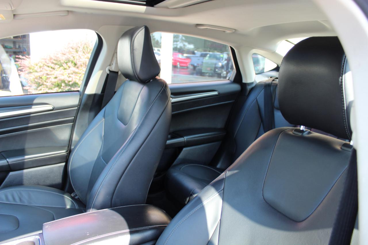 Ford Fusion Plug-In Hybrid Titanium FWD 2020