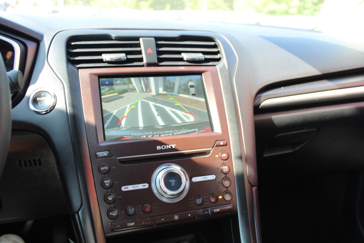 Ford Fusion Plug-In Hybrid Titanium FWD 2020