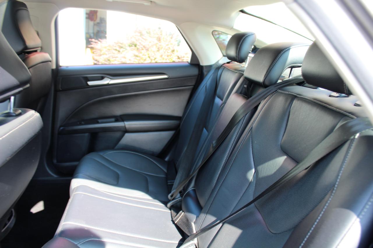 Ford Fusion Plug-In Hybrid Titanium FWD 2020