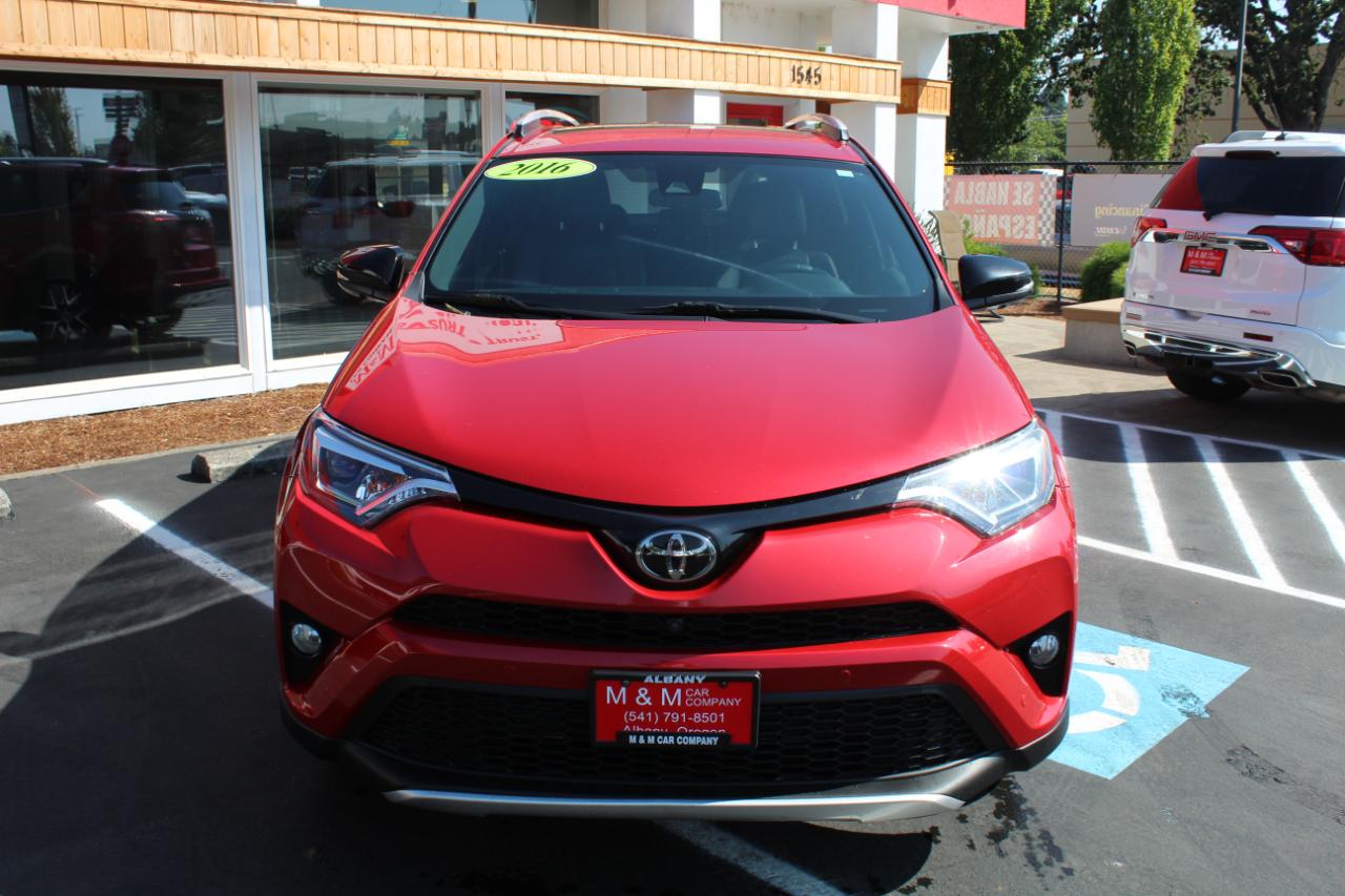 Toyota RAV4 AWD 4dr SE (Natl) 2016