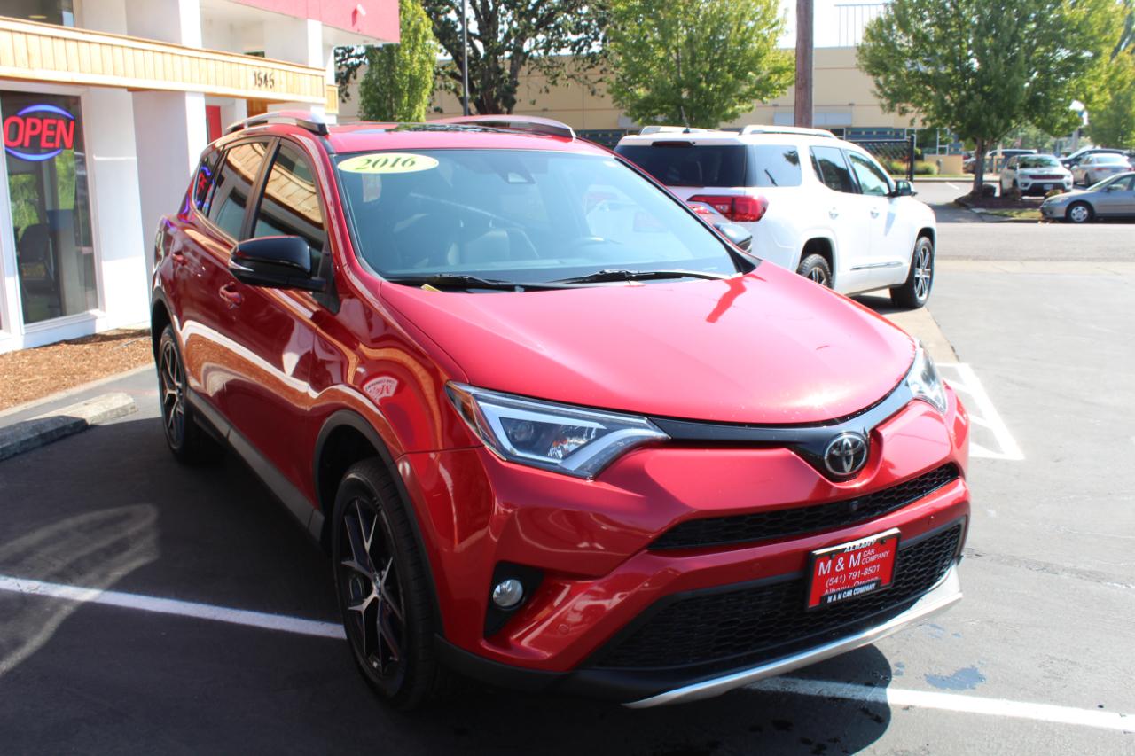 Toyota RAV4 AWD 4dr SE (Natl) 2016