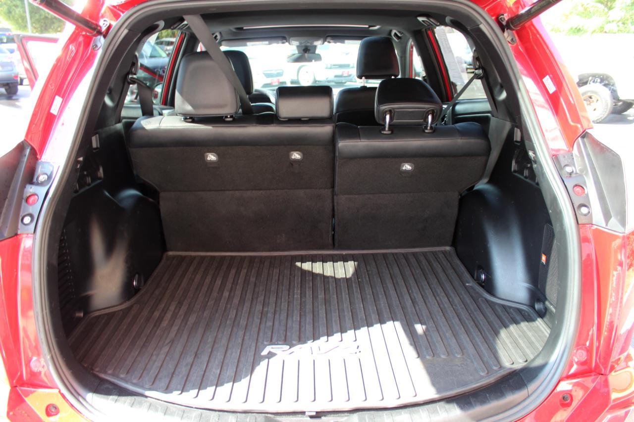 Toyota RAV4 AWD 4dr SE (Natl) 2016