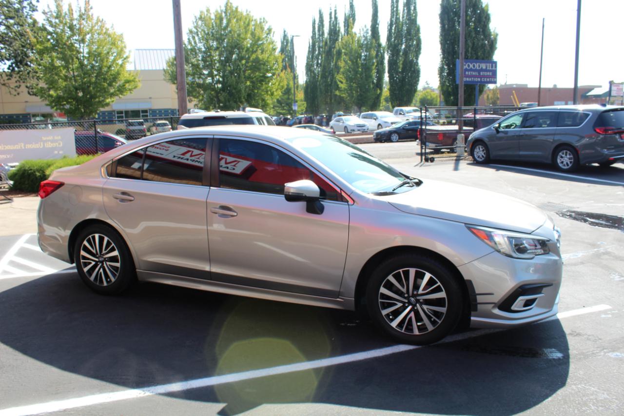 Subaru Legacy 2.5i Premium 2019