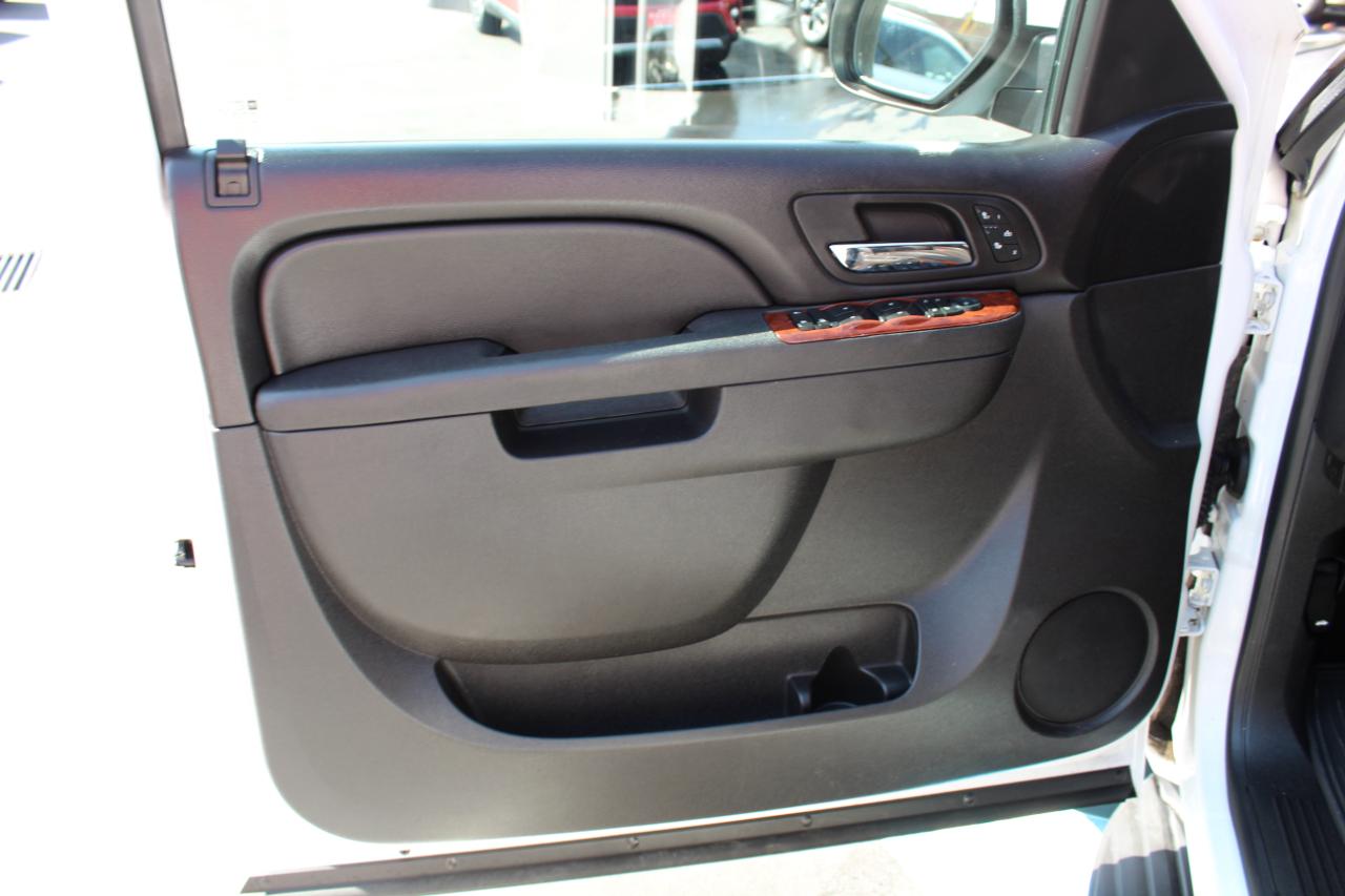 GMC Yukon 4WD 4dr 1500 SLT 2013