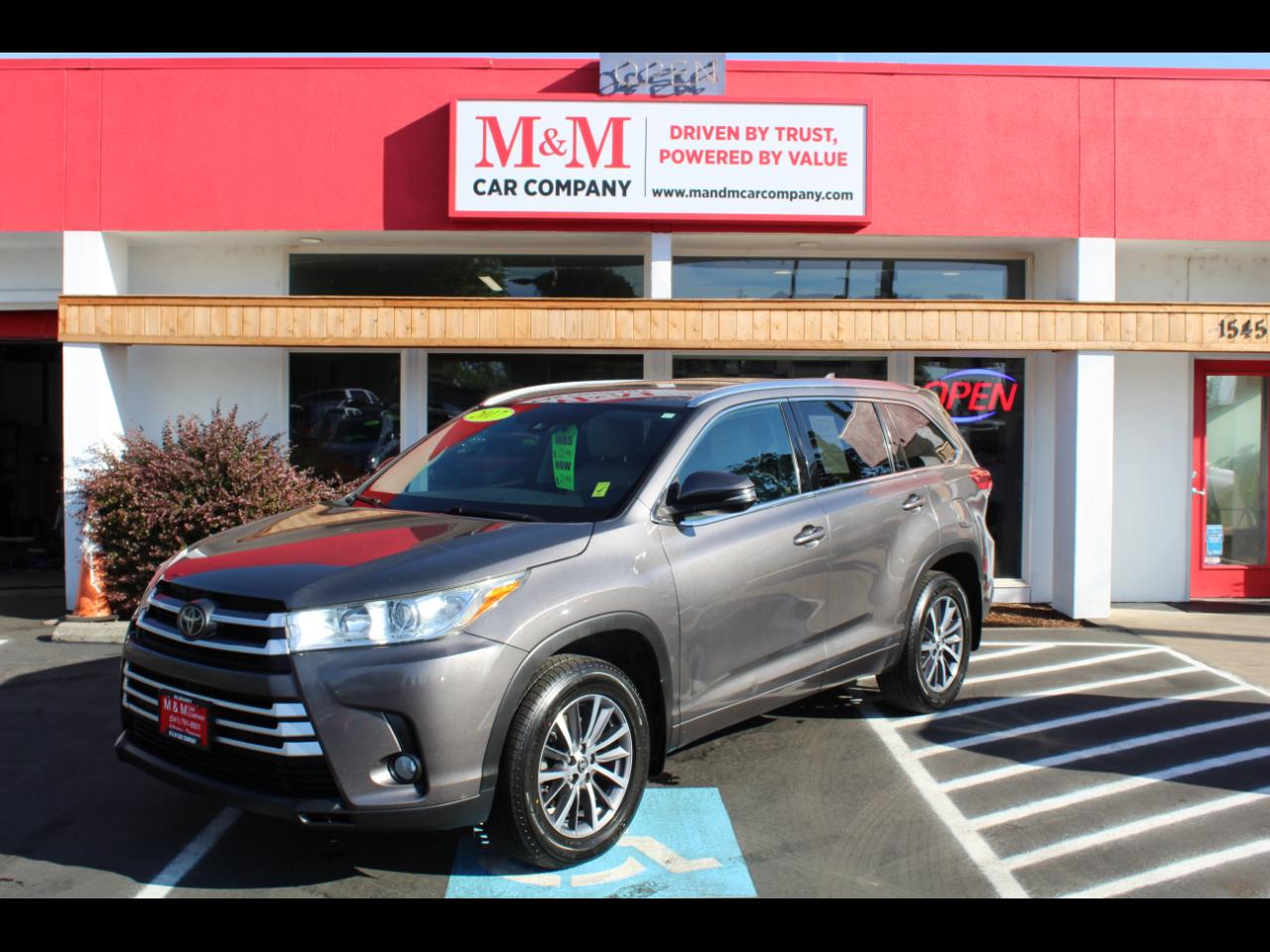 2017 Toyota Highlander XLE V6 AWD (Natl)