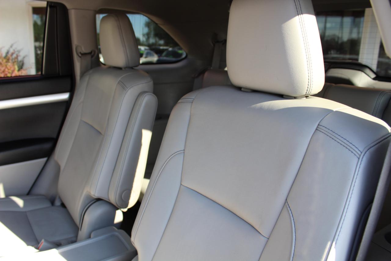 Toyota Highlander XLE V6 AWD (Natl) 2017