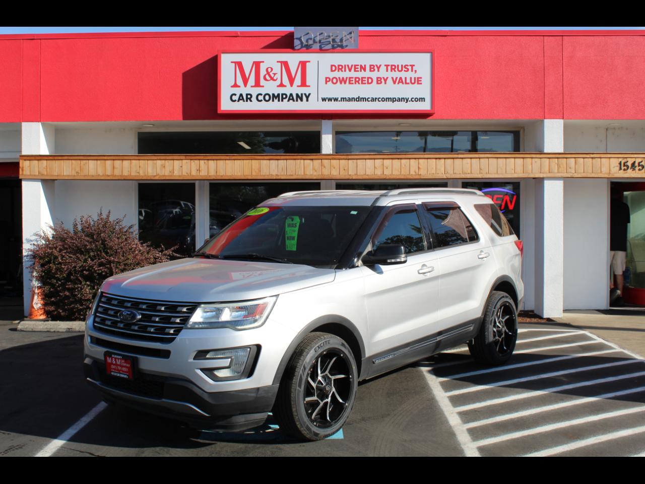 2016 Ford Explorer 4WD 4dr XLT