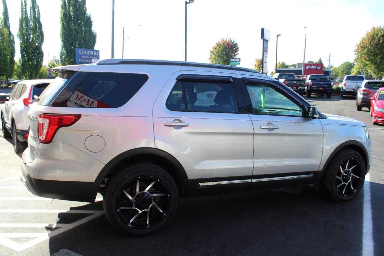 Ford Explorer 4WD 4dr XLT 2016