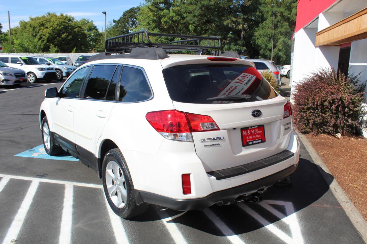 Subaru Outback 4dr Wgn H6 Auto 3.6R Limited 2013