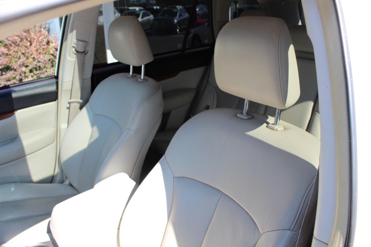Subaru Outback 4dr Wgn H6 Auto 3.6R Limited 2013
