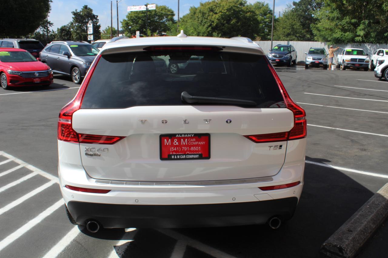 Volvo XC60 T5 AWD Momentum 2018