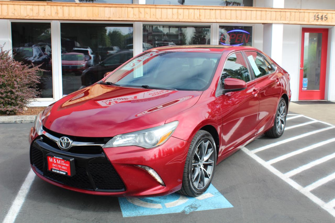 Toyota Camry  2015