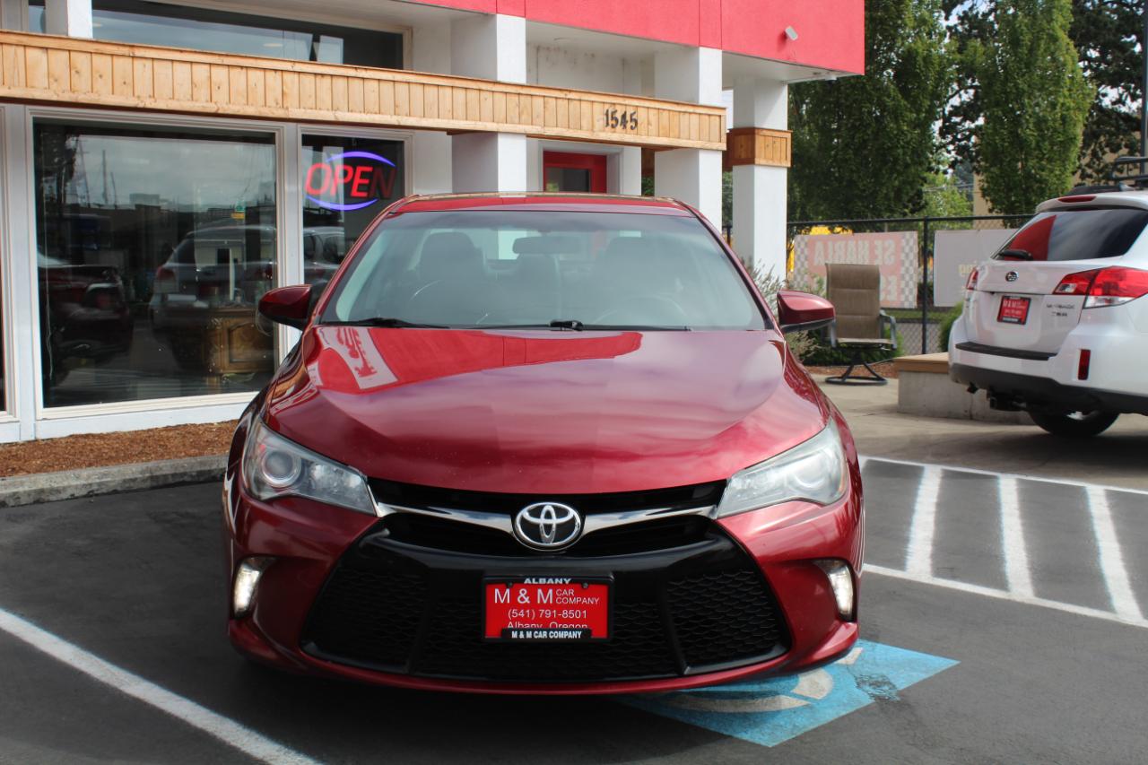 Toyota Camry  2015