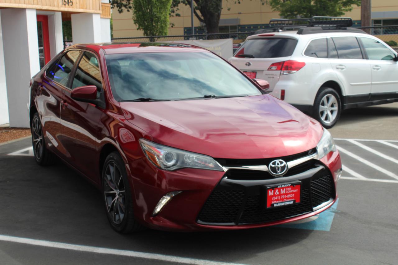 Toyota Camry  2015