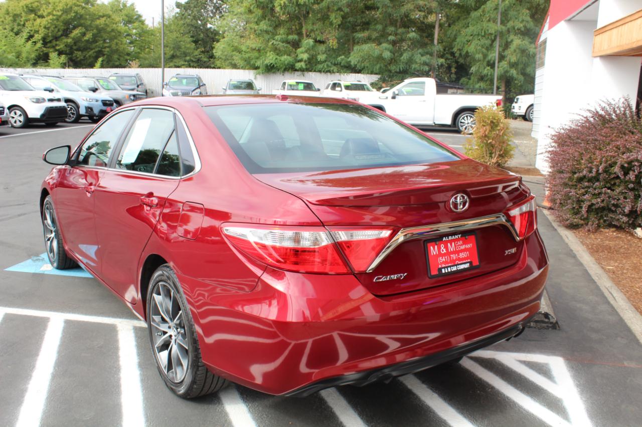 Toyota Camry  2015