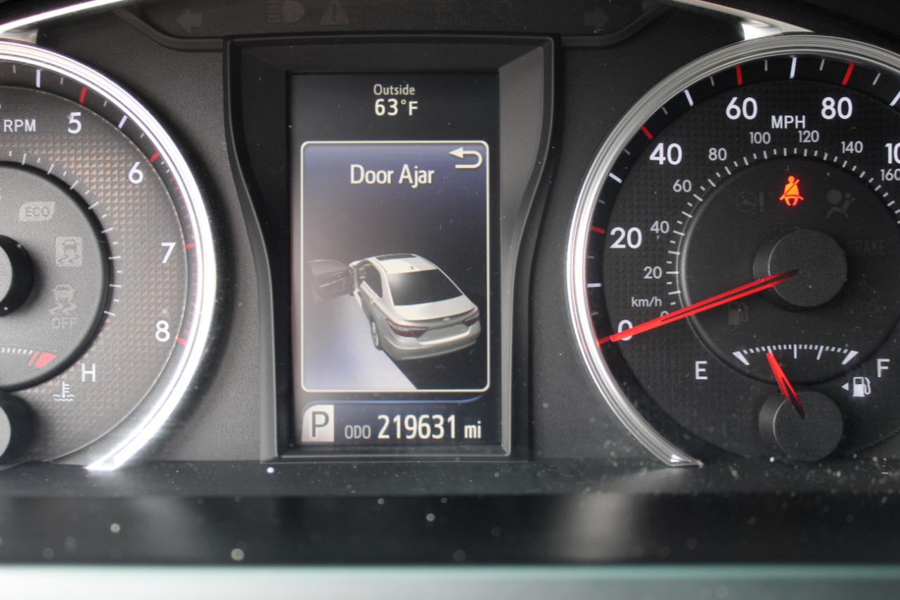 Toyota Camry  2015