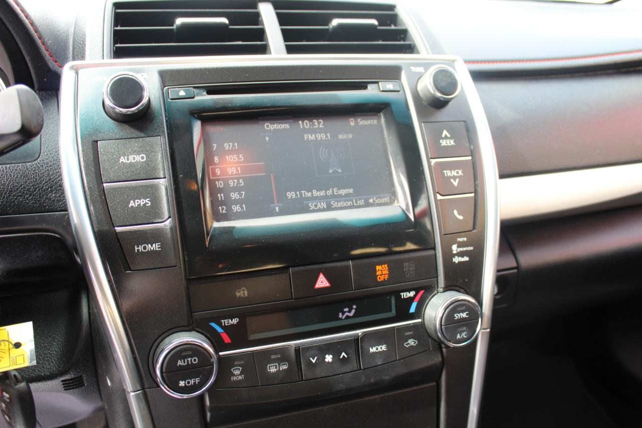 Toyota Camry  2015