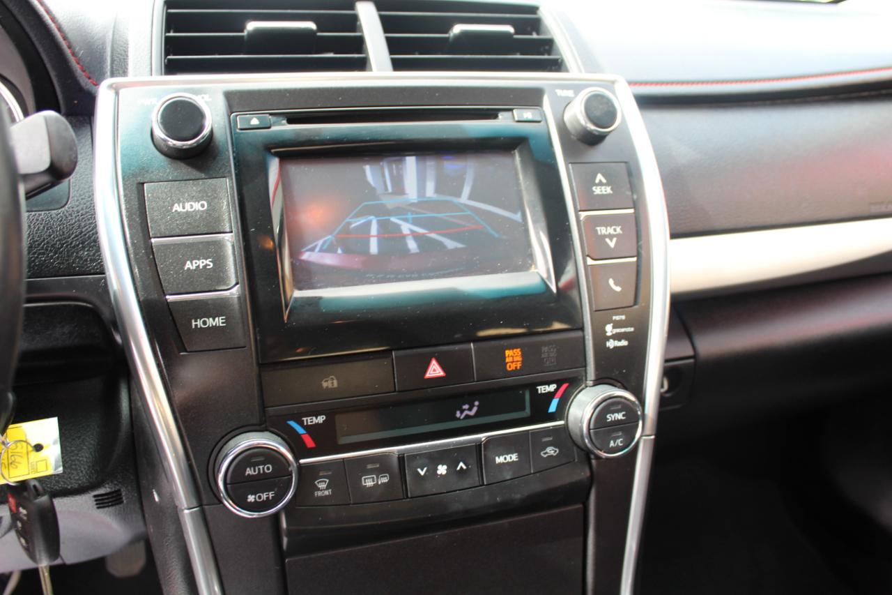 Toyota Camry  2015