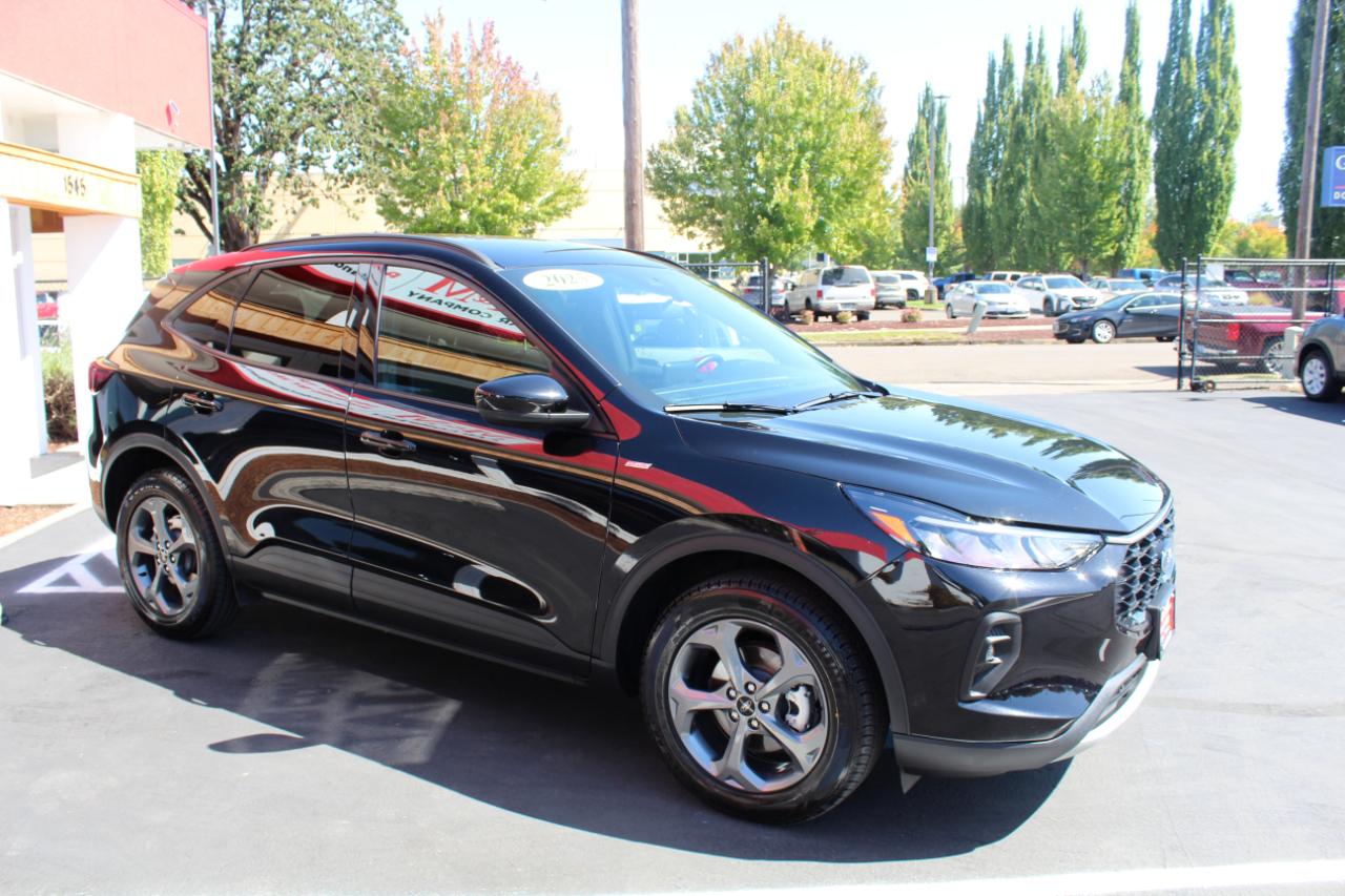 Ford Escape ST-Line Select AWD 2025
