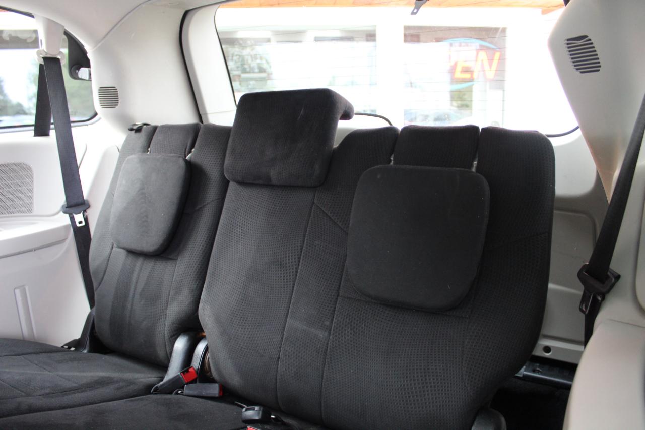 Chrysler Town & Country 4dr Wgn Touring 2011